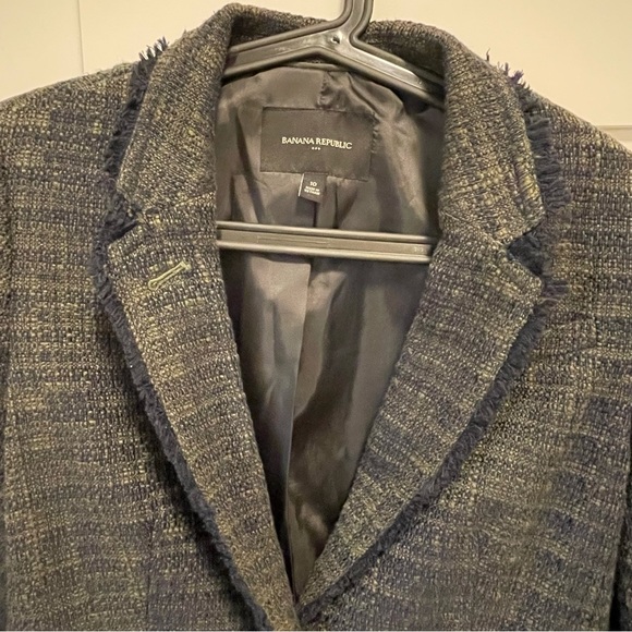 Banana Republic Tweed Blazer - Picture 3 of 7